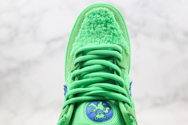 NIKE SB DUNK LOW GRATEFUL DEAD BEARS GREEN