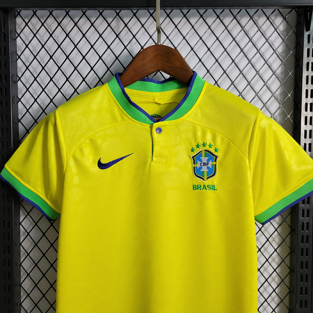 CONJUNTO BRASIL I 22/23