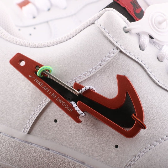 NIKE AIR FORCE 1 '07 PREMIUM CARABINER