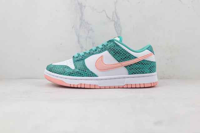 NIKE DUNK LOW SNAKESKIN