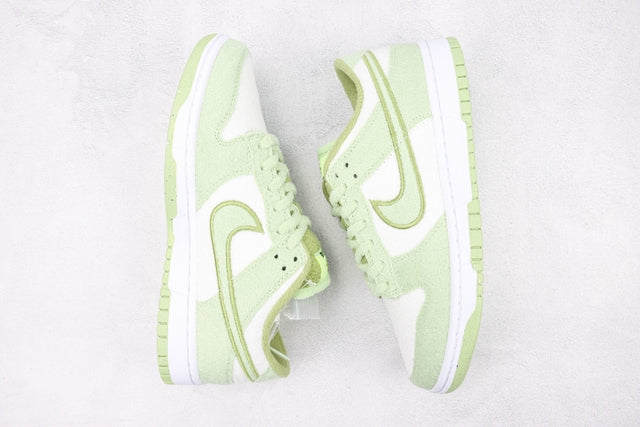 NIKE DUNK LOW FLEECE GREEN