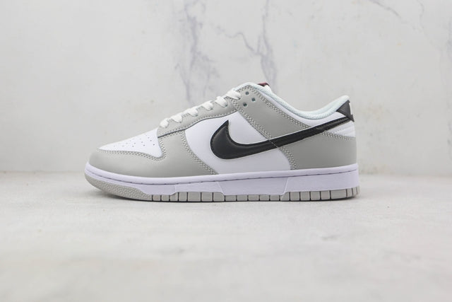 NIKE DUNK LOW SE LOTTERY IVORY BLACK