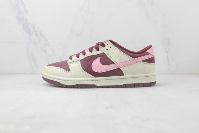 NIKE DUNK LOW VALENTINE'S DAY