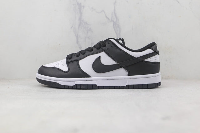 NIKE DUNK LOW RETRO PANDA