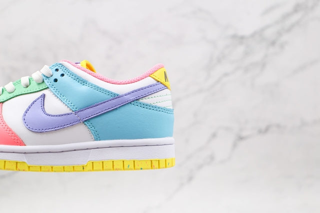 NIKE DUNK LOW SE EASTER PASTEL MULTI