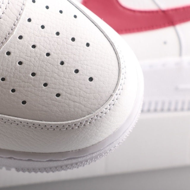 NIKE AIR FORCE 1 07 PATENT WHITE RED