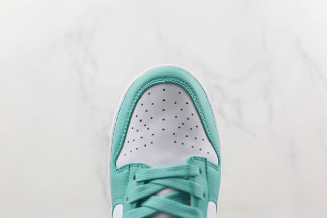 NIKE DUNK LOW TURQUOISE GREEN