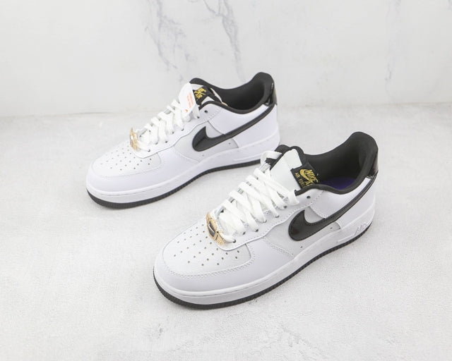 NIKE AIR FORCE 1 WORLD CHAMP